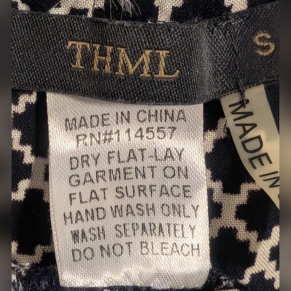 THML Geometric Dress Small - Picture 5 of 5